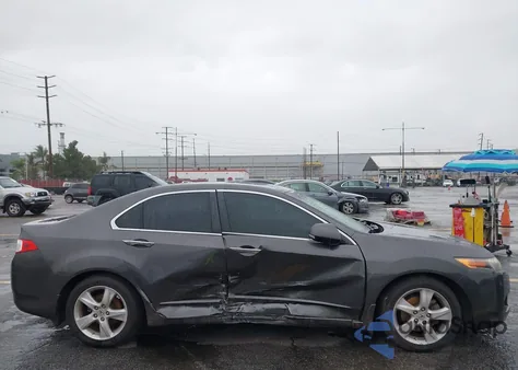 2009 Acura Tsx z USA, uszkodzony, nr VIN JH4CU26679C006056